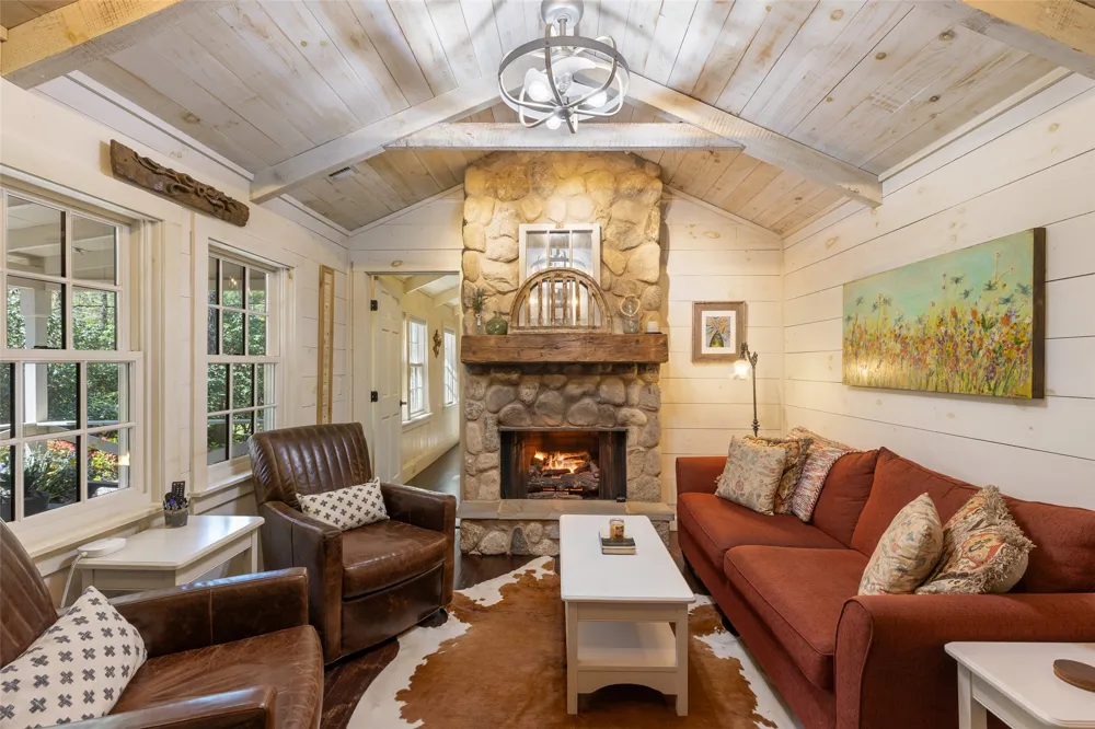 1411 Flat Mountain Road Highlands, NC 28741