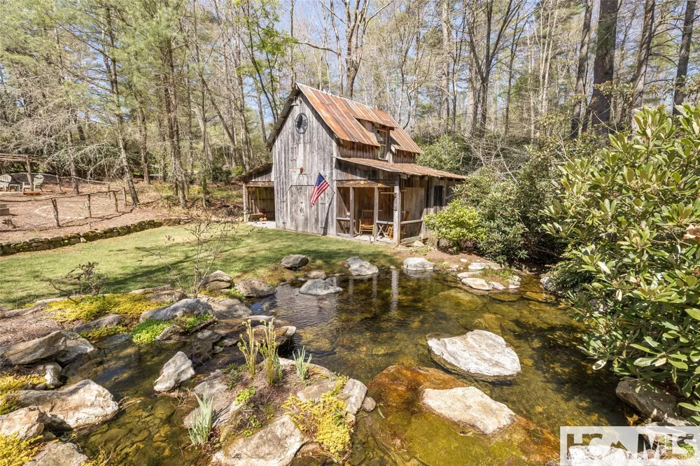 1411 Flat Mountain Road Highlands, NC 28741