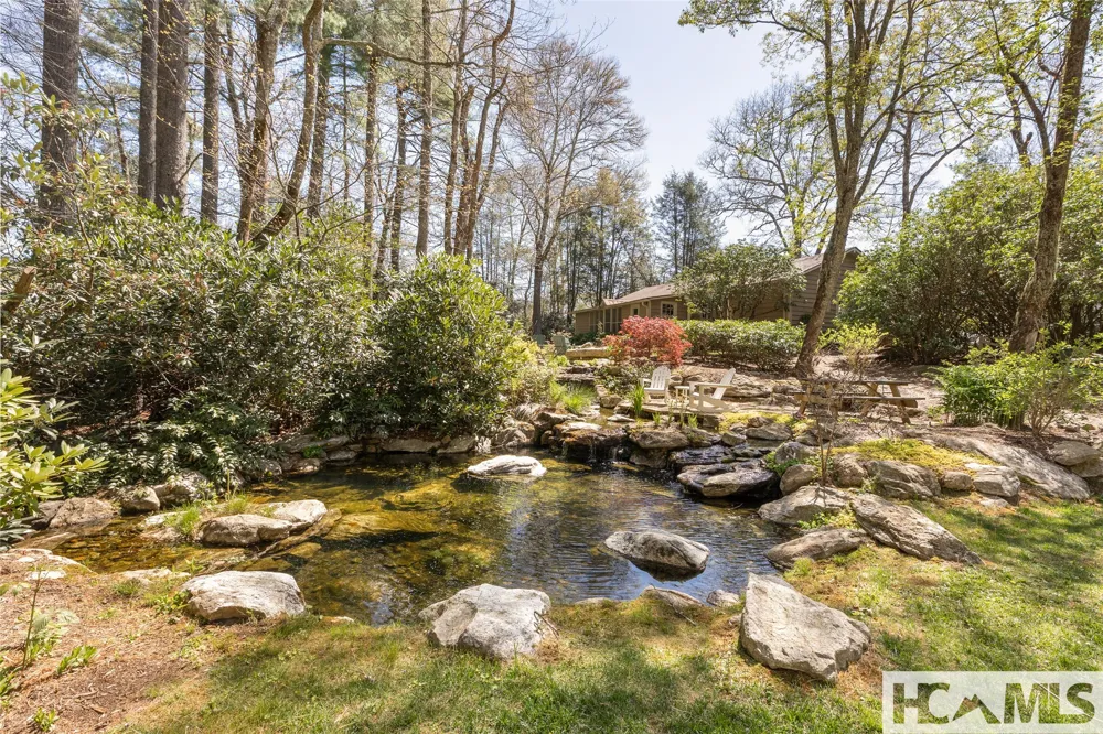 1411 Flat Mountain Road Highlands, NC 28741