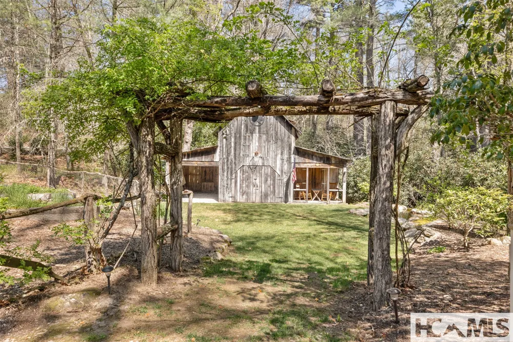 1411 Flat Mountain Road Highlands, NC 28741