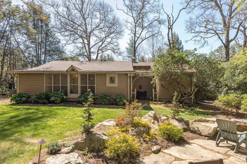 1411 Flat Mountain Road Highlands, NC 28741