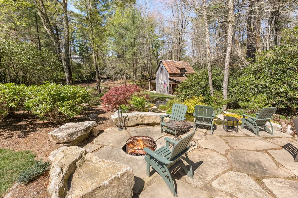 1411 Flat Mountain Road Highlands, NC 28741