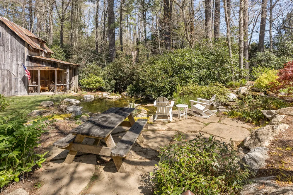1411 Flat Mountain Road Highlands, NC 28741