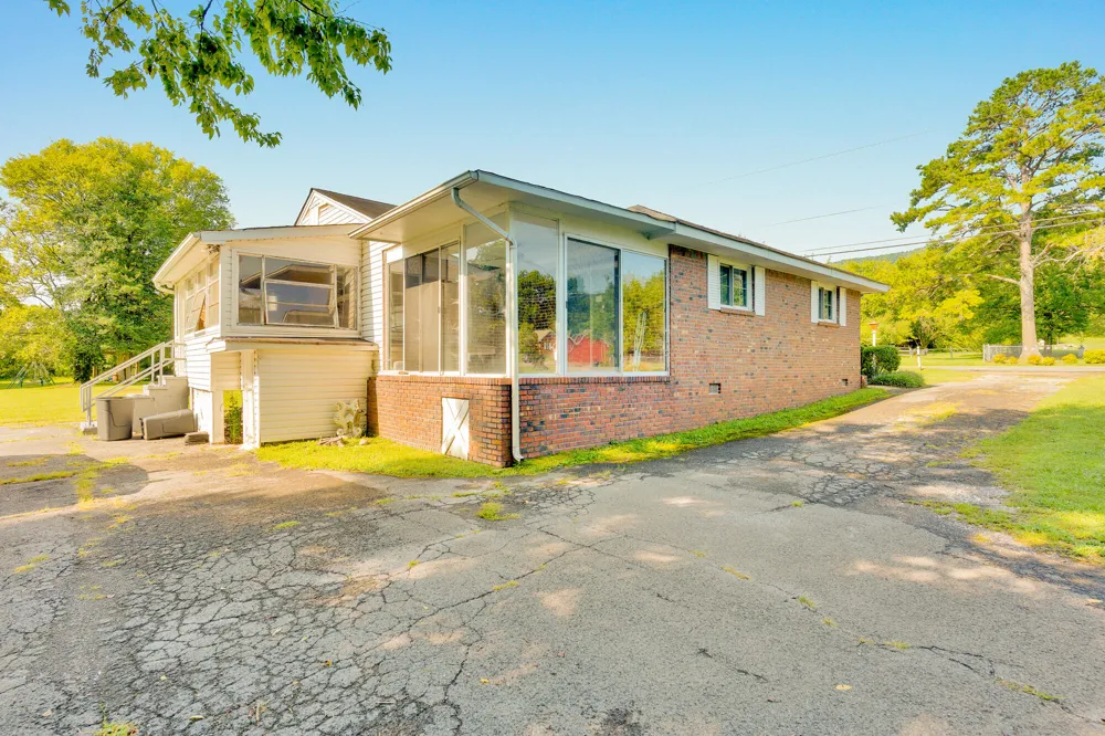 8267 Highway 193 Flintstone, GA 30725