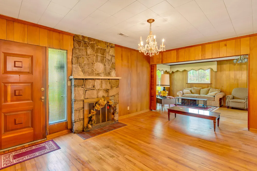 8267 Highway 193 Flintstone, GA 30725