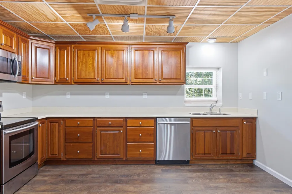 Address Not Shown Birchwood, TN 37308