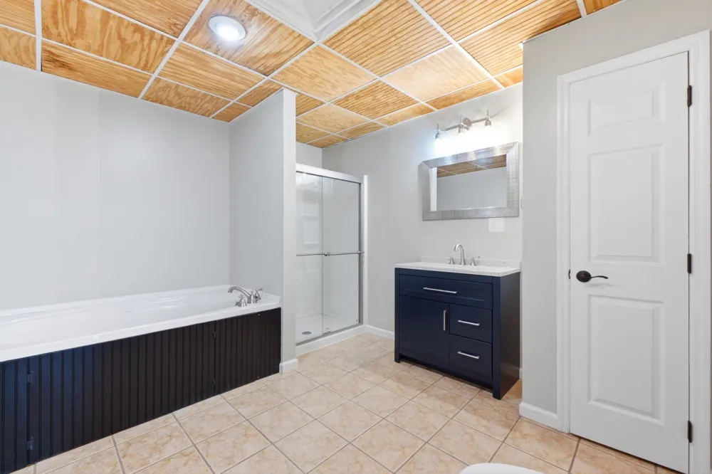 Address Not Shown Birchwood, TN 37308