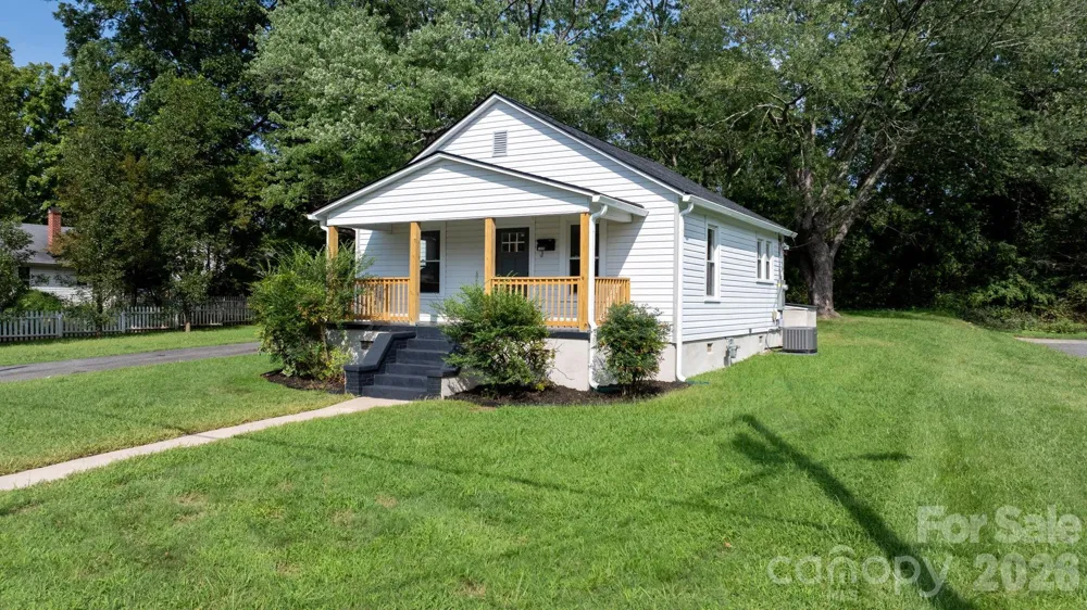 1320 14th Street Drive NE Hickory, NC 28601