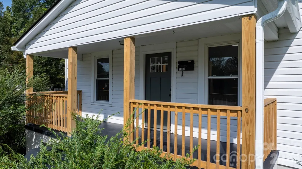 1320 14th Street Drive NE Hickory, NC 28601