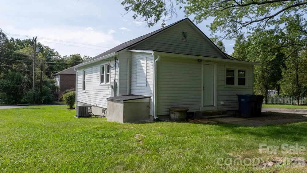 1320 14th Street Drive NE Hickory, NC 28601