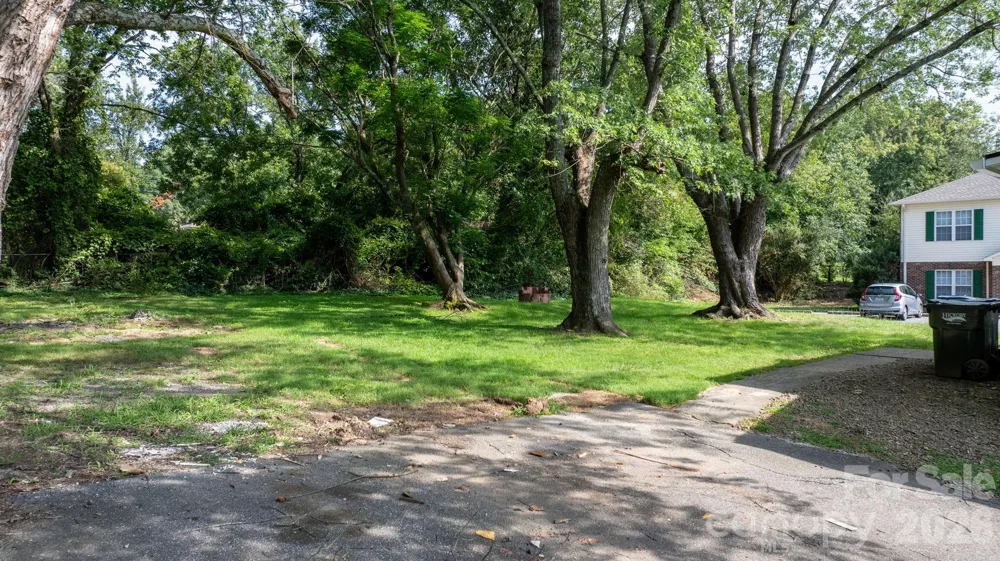 1320 14th Street Drive NE Hickory, NC 28601