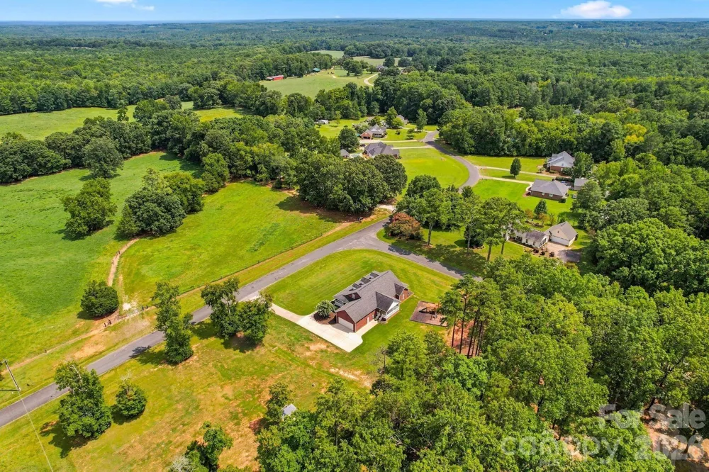 1134 Oakwood Drive Chester, SC 29706