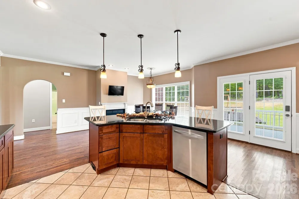 1134 Oakwood Drive Chester, SC 29706
