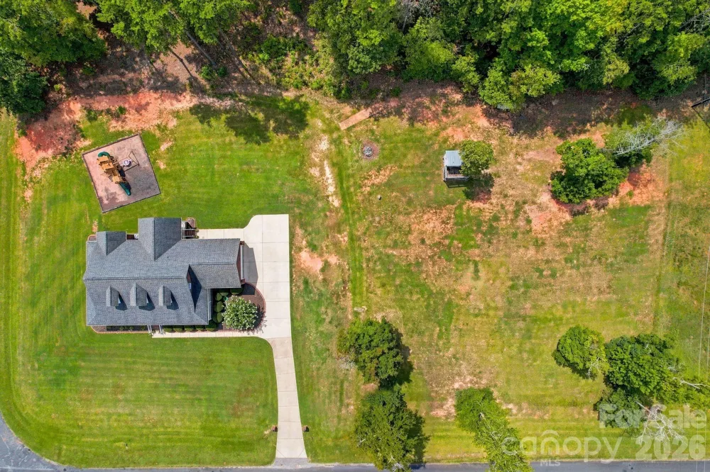 1134 Oakwood Drive Chester, SC 29706