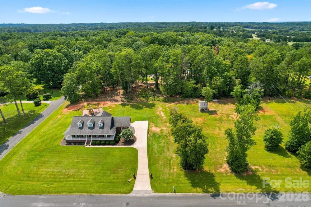 1134 Oakwood Drive Chester, SC 29706