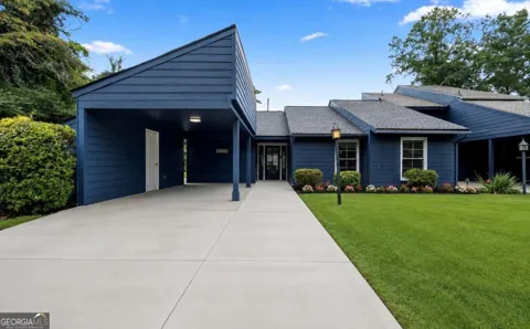 140 Woodhaven WAY