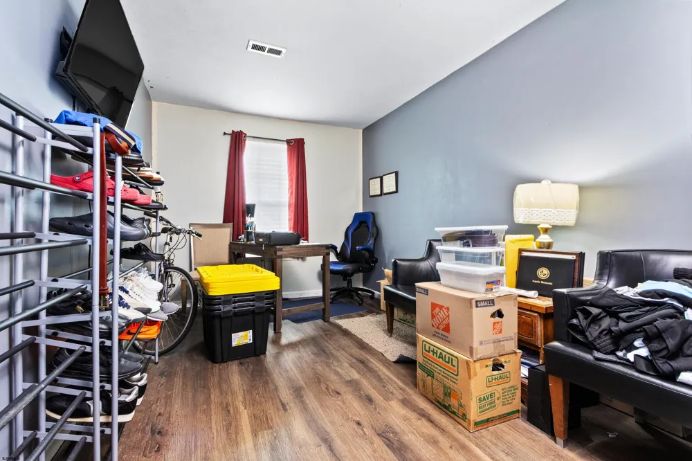 4943 Winterbury Dr Mays Landing, NJ 08330
