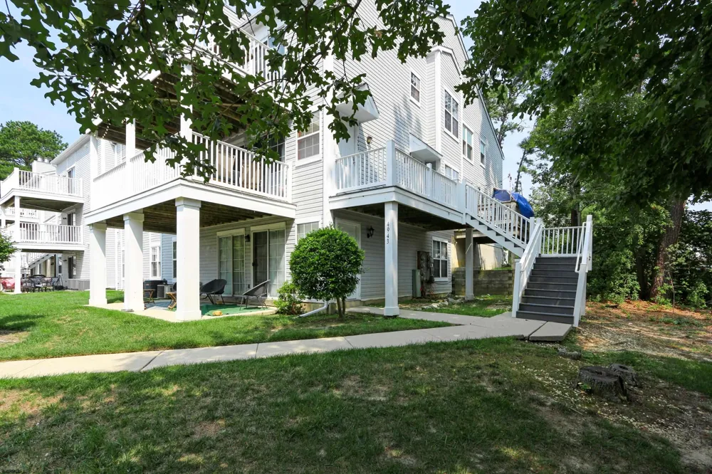 4943 Winterbury Dr Mays Landing, NJ 08330