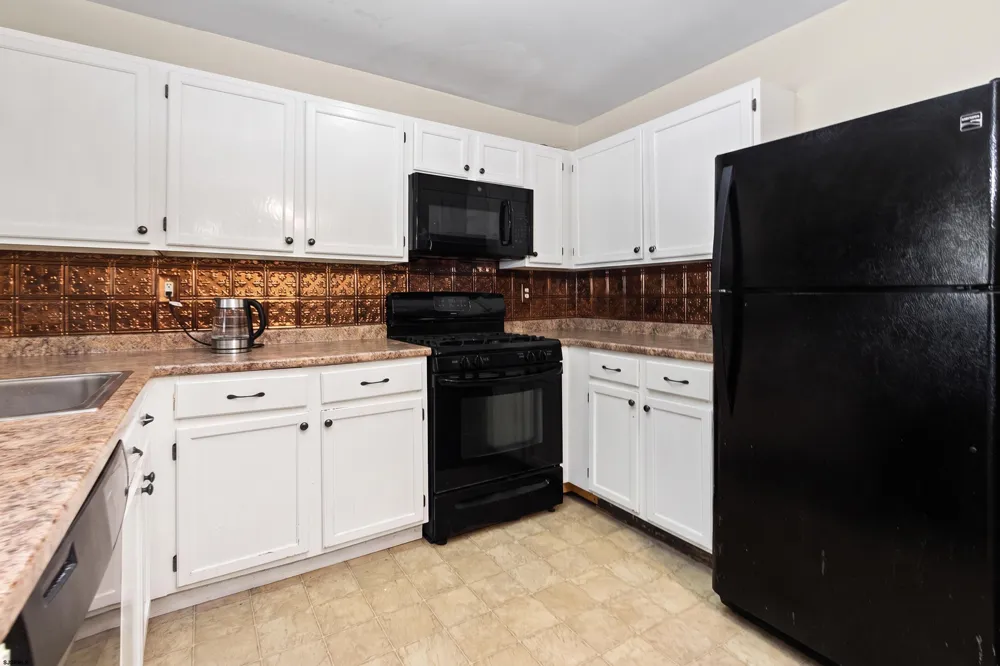 4943 Winterbury Dr Mays Landing, NJ 08330