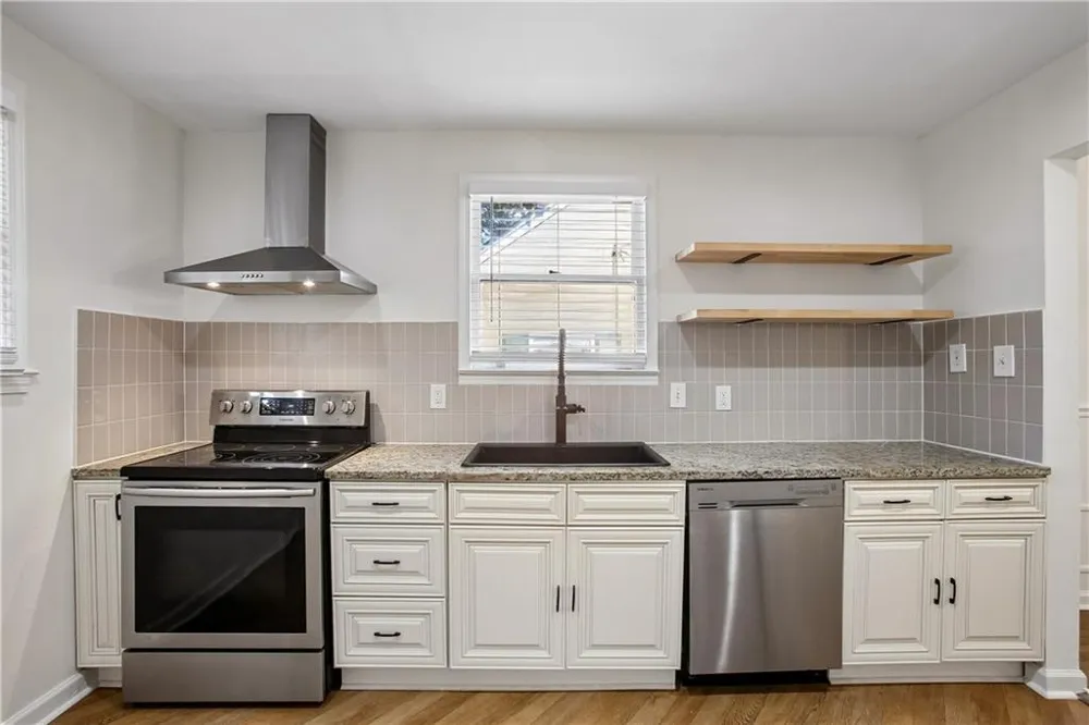 1649 Beecher Street SW Atlanta, GA 30310