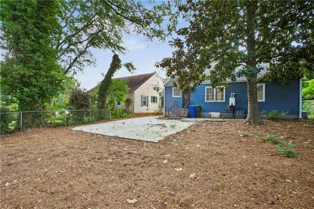 1649 Beecher Street SW Atlanta, GA 30310