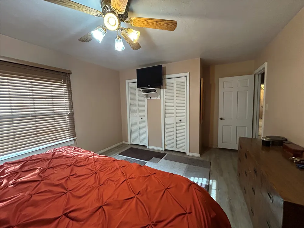 5 W HWY 84 Goldthwaite, TX 76844