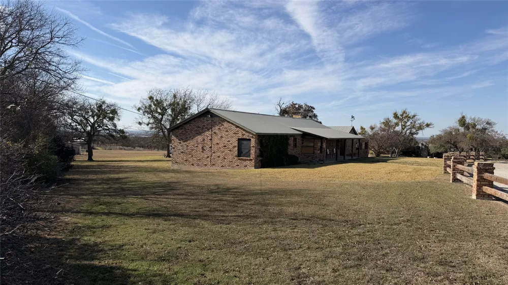 5 W HWY 84 Goldthwaite, TX 76844