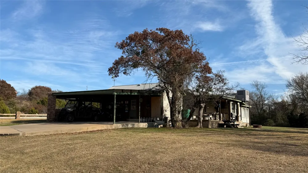 5 W HWY 84 Goldthwaite, TX 76844