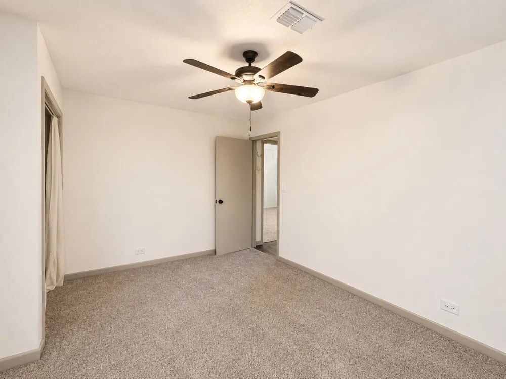 414 E Main Street Omaha, TX 75571