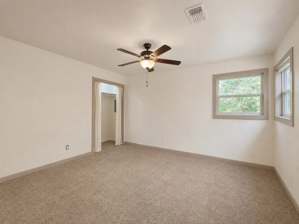 414 E Main Street Omaha, TX 75571
