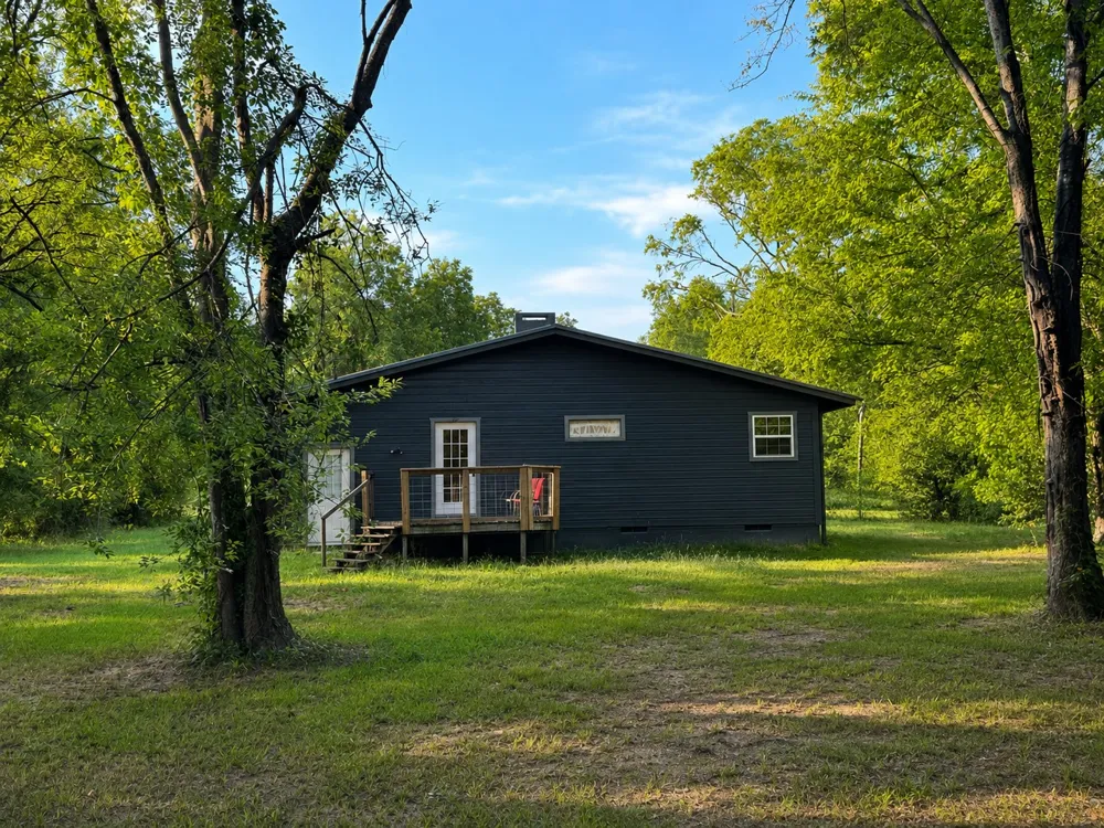414 E Main Street Omaha, TX 75571