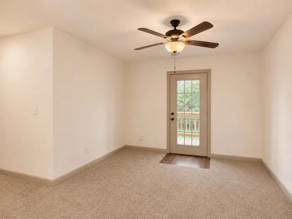 414 E Main Street Omaha, TX 75571