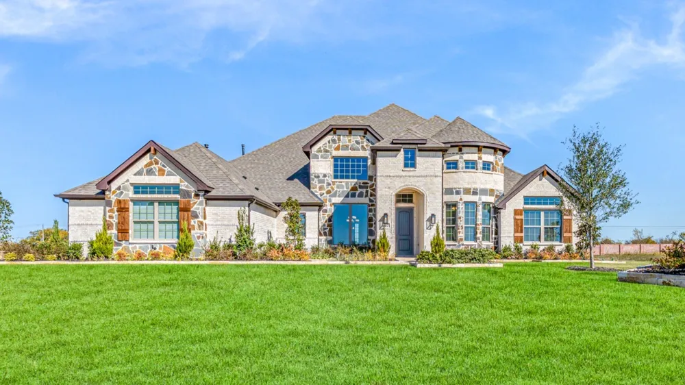 132 Liv Meadow Waxahachie, TX 75165