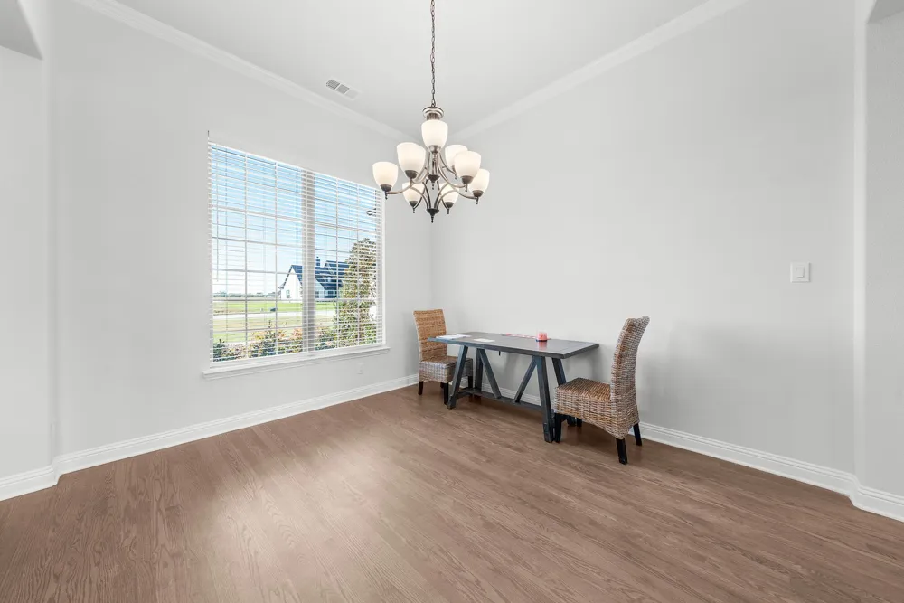132 Liv Meadow Waxahachie, TX 75165