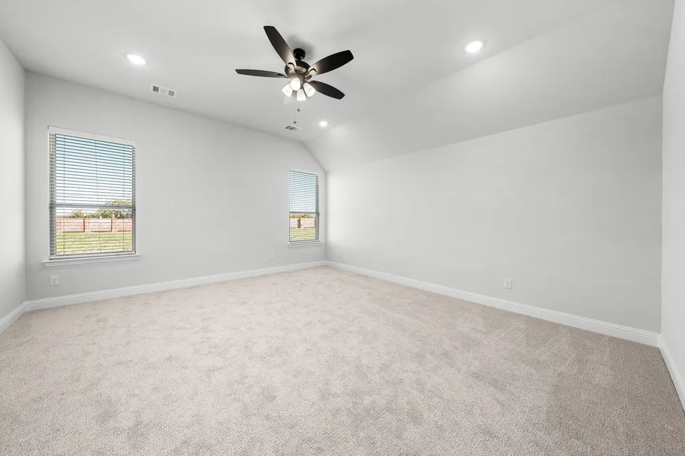 132 Liv Meadow Waxahachie, TX 75165