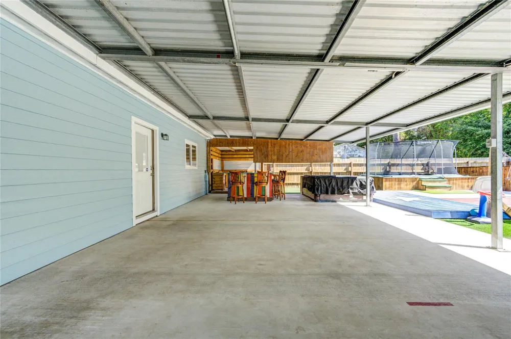 409 Dunnam Avenue Cleveland, TX 77327