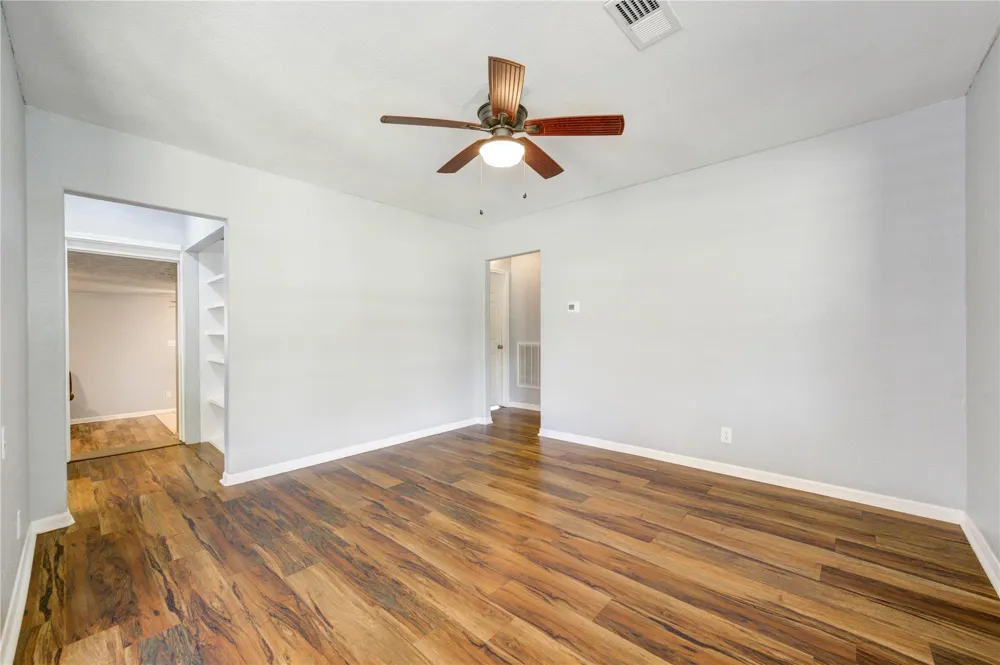 409 Dunnam Avenue Cleveland, TX 77327