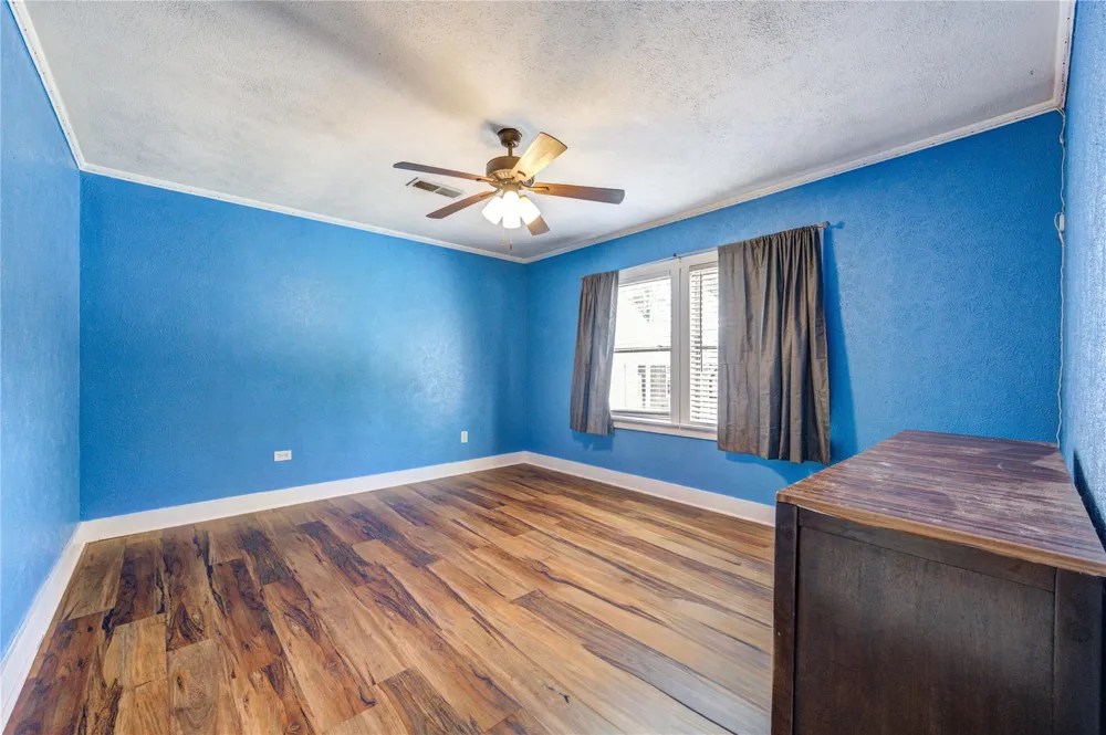 409 Dunnam Avenue Cleveland, TX 77327