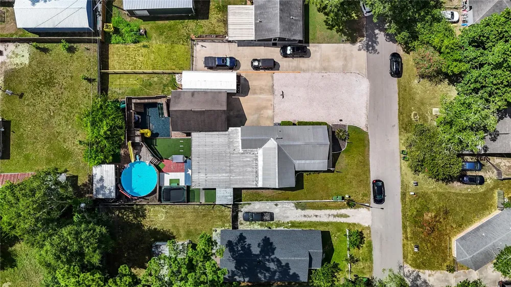 409 Dunnam Avenue Cleveland, TX 77327