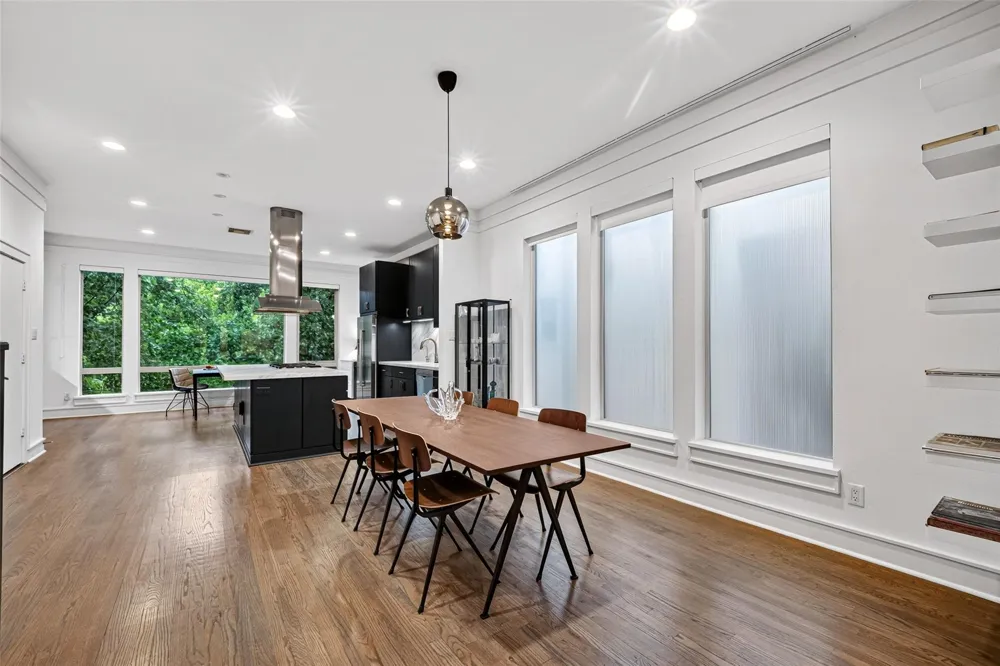 1201 Peveto Street Houston, TX 77019