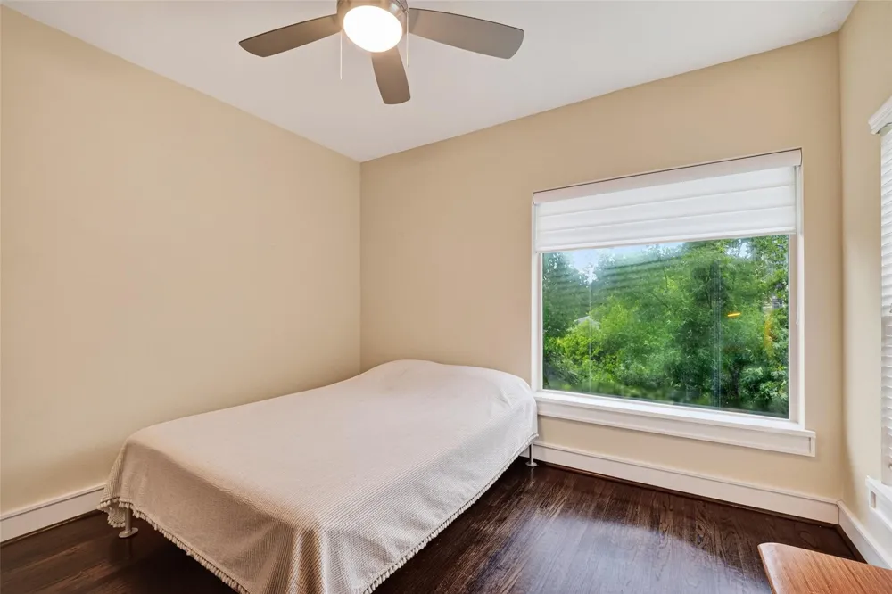 1201 Peveto Street Houston, TX 77019