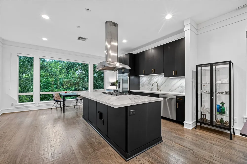 1201 Peveto Street Houston, TX 77019