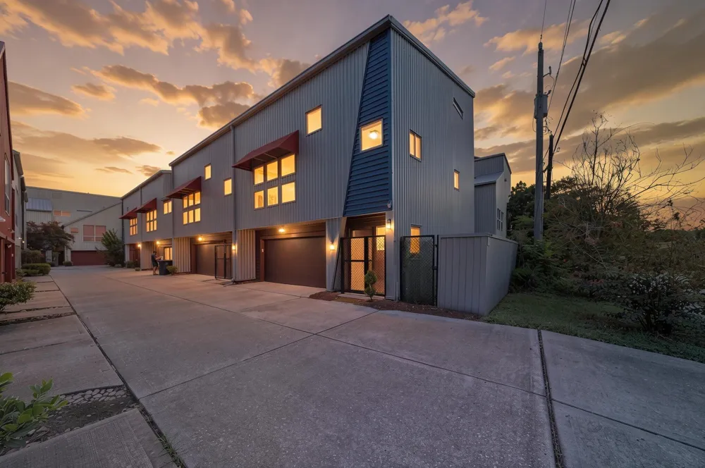 6128 Grand Boulevard Houston, TX 77021