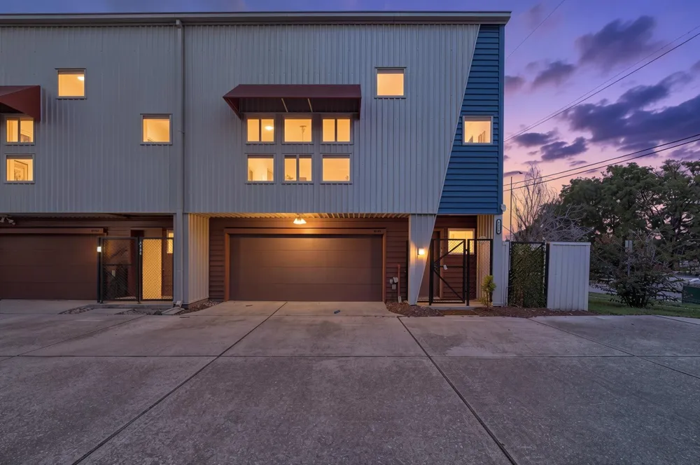 6128 Grand Boulevard Houston, TX 77021
