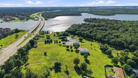 2904 Red Bluff Road