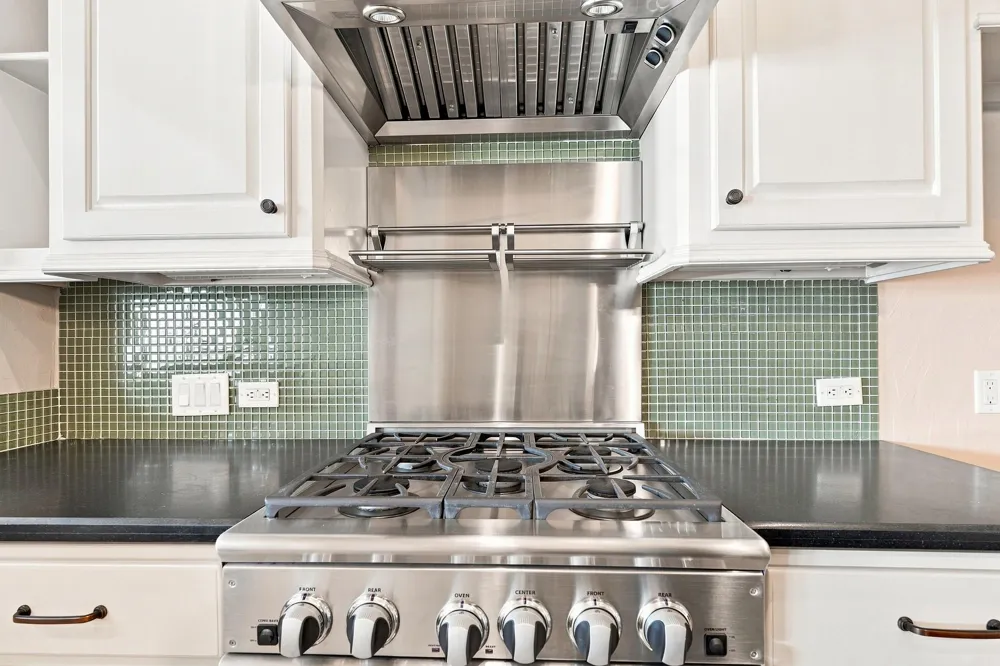 2904 Red Bluff Road Seabrook, TX 77586
