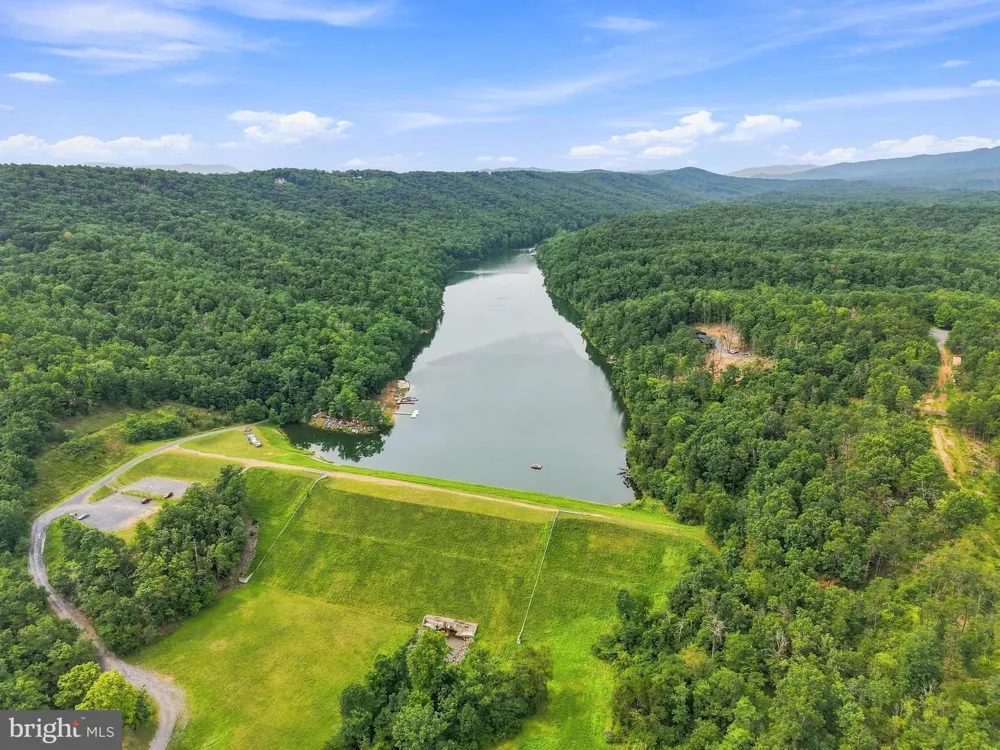 329 THE HILL RD #6A (L) Basye, VA 22810
