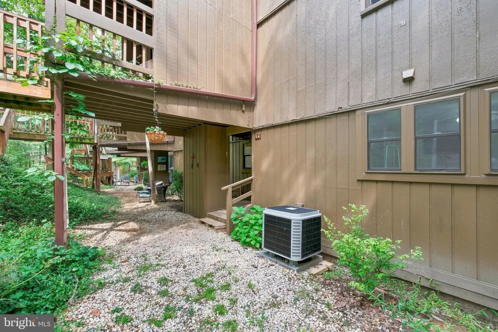 329 THE HILL RD #6A (L) Basye, VA 22810