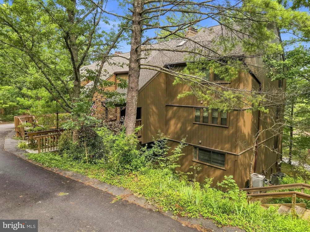 329 THE HILL RD #6A (L) Basye, VA 22810