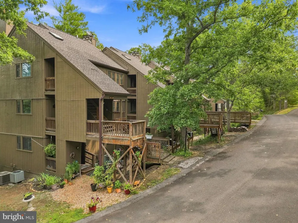 329 THE HILL RD #6A (L) Basye, VA 22810